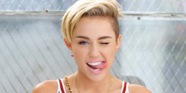 Haber | Miley Cyrus'tan ''ecinsel iliki'' itiraf 