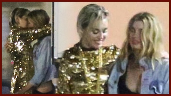 Haber | Miley Cyrus lezbiyen ak Stella Maxwell'le yakaland