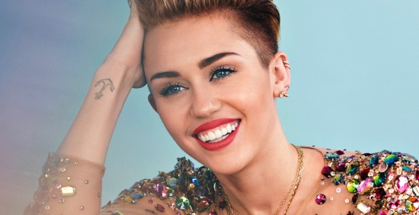 Haber | Miley Cyrus Lezbiyen Olduunu Aklad